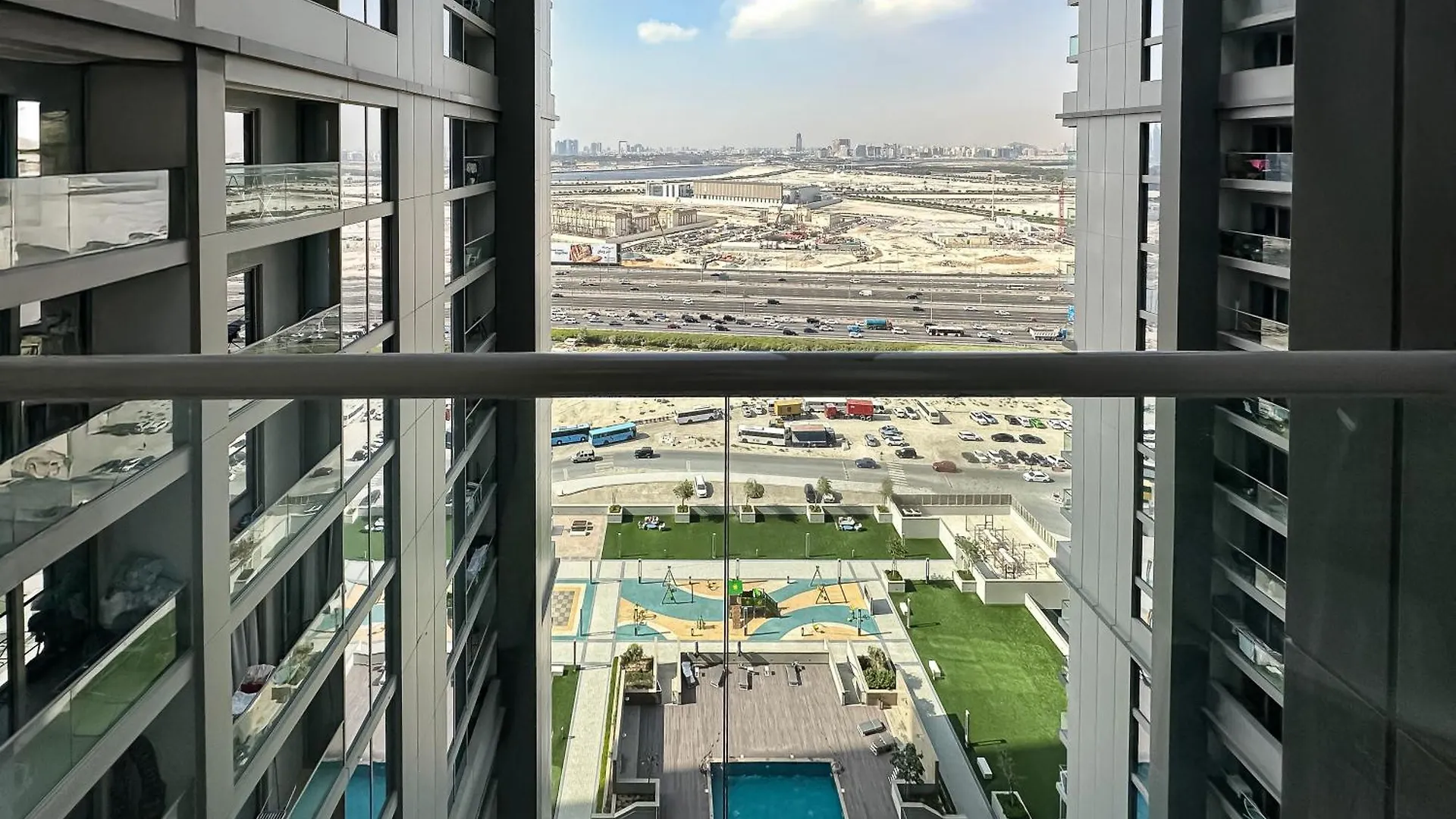 Trophy-Live In Style Artistic Flair Unit Apartment Dubai